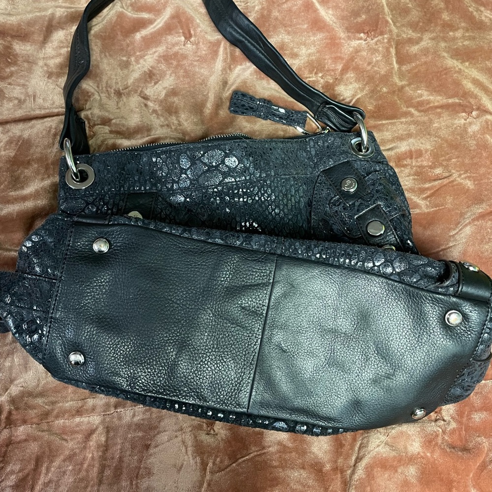 B Makowsky snakeskin print purse - Picture 8 of 8